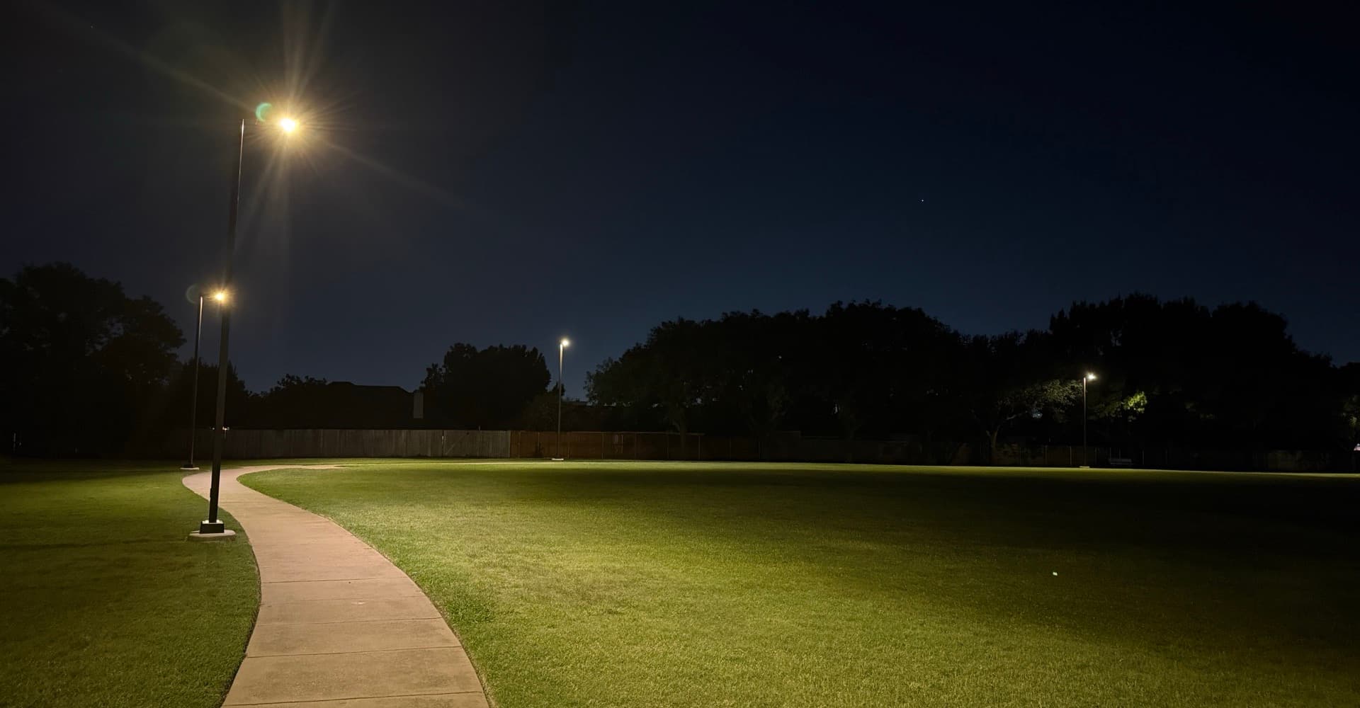 solar park lighting