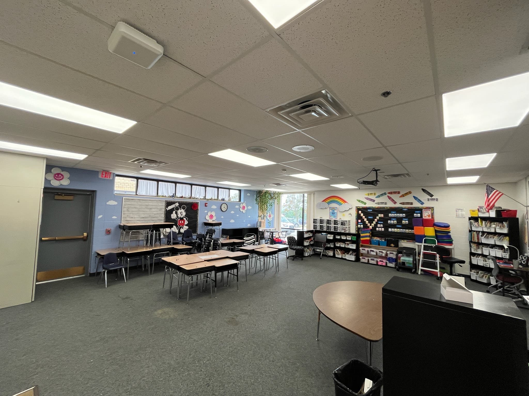 classroom lighting after