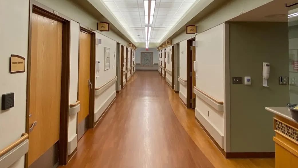 healthcare lighting